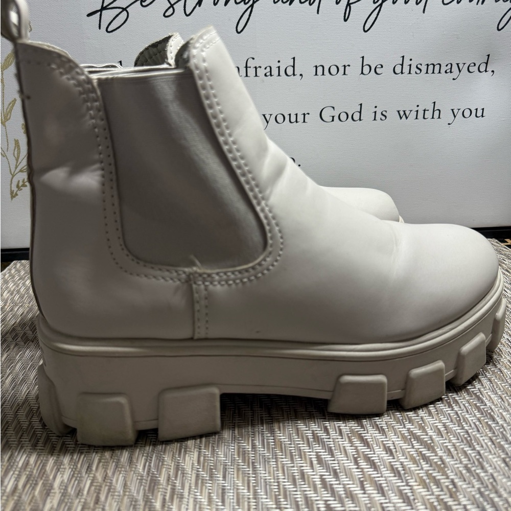 Circus by Sam Edelman Off-White Ankle Boots Women SZ 10- Box10 - Picture 4 of 6